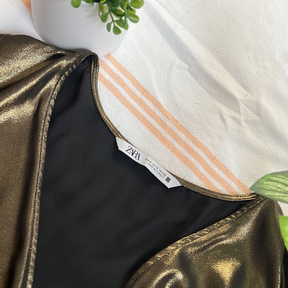 Zara V-neck blouse - Picture 3 of 3
